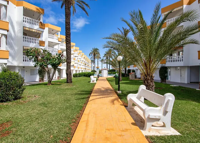 Beach Holiday Denia דירה דניה